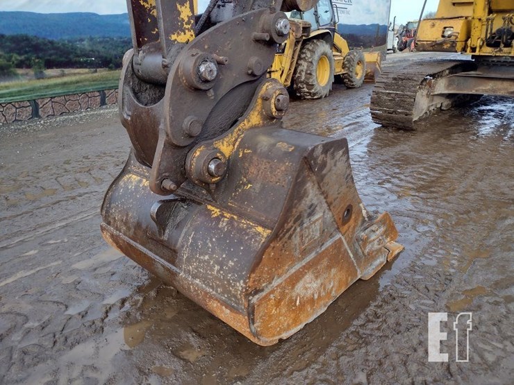 2004-caterpillar-315cl-image-17