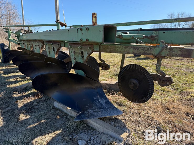 john-deere-5-image-13