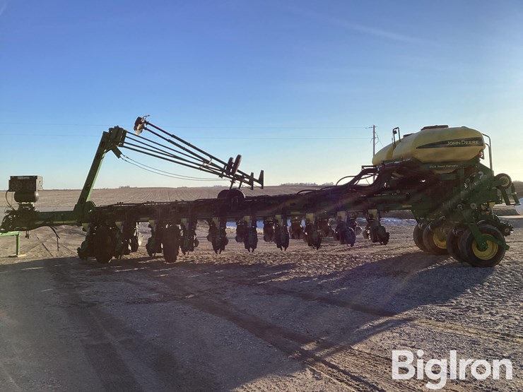 2006-john-deere-1770nt-image-8