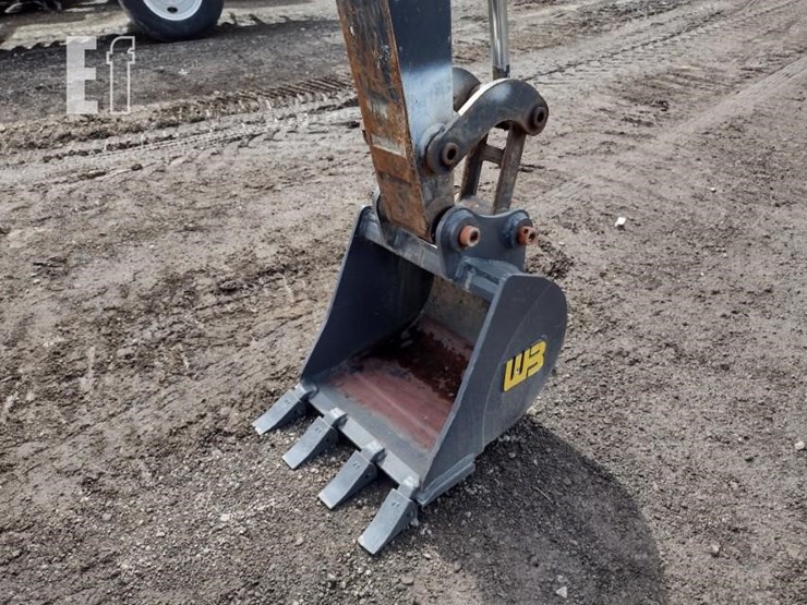 2022-deere-26g-image-18