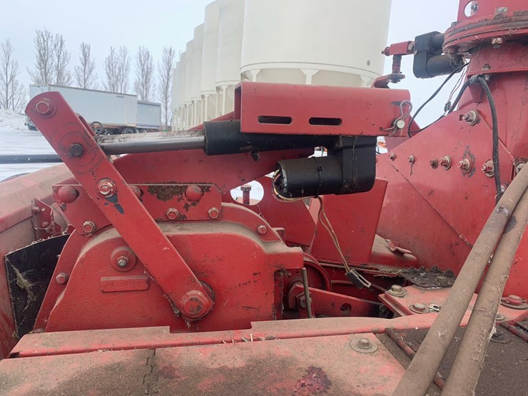 case-8725-forage-chopper-image-10