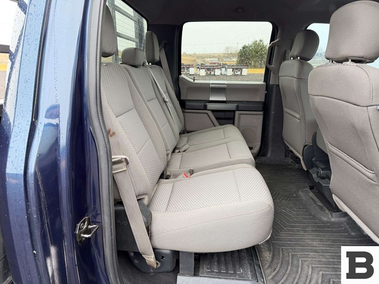 2018-ford-f350-image-26