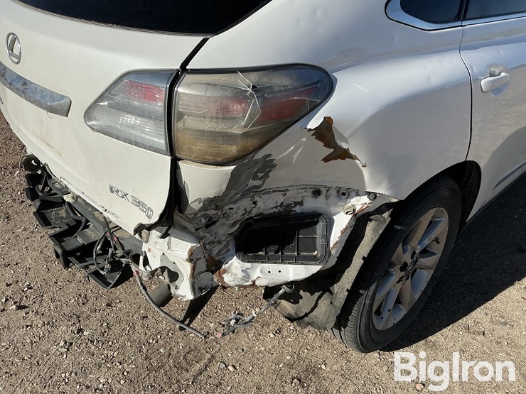 2010-lexus-rx350-image-13