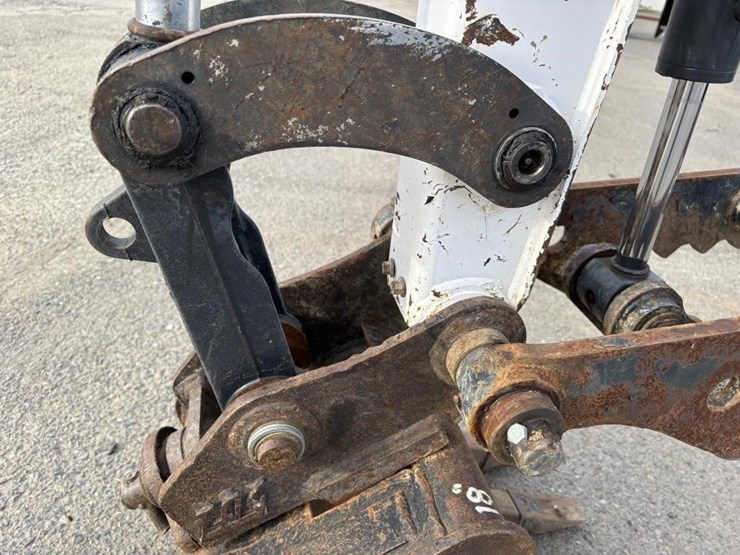 2021-bobcat-e35-image-13