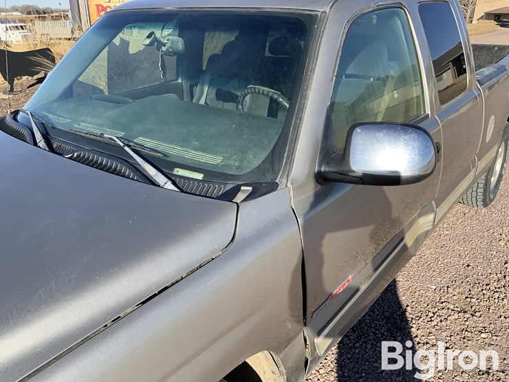 2002-chevrolet-silverado-1500-image-10