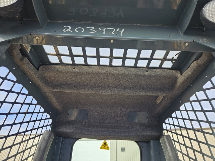 2017-gehl-rt175-image-8