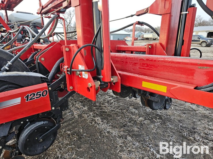 case-ih-1250-image-13