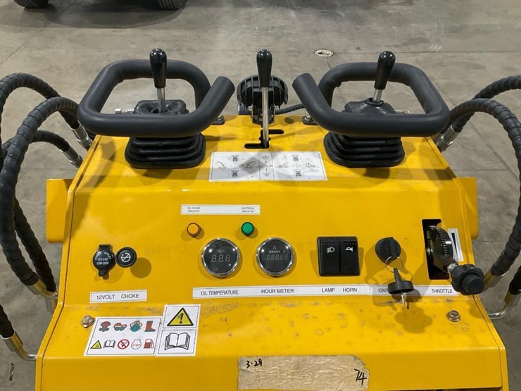 #1005-•-unused-landhero-ldh-t460-cem-mini-skid-steer-image-15