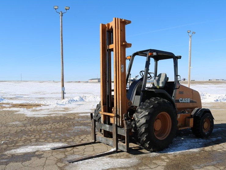 2005-case-588g-image-6