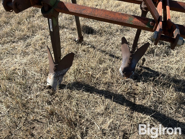 3-pt-2-bar-63"-cultivator-image-10