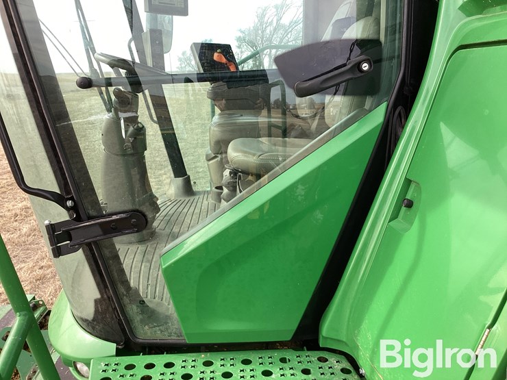 2022-john-deere-s780-image-11