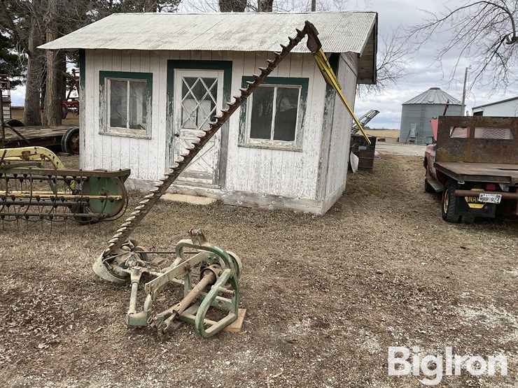 john-deere-350-image-1