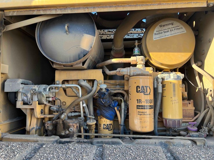 2007-caterpillar-160h-image-43