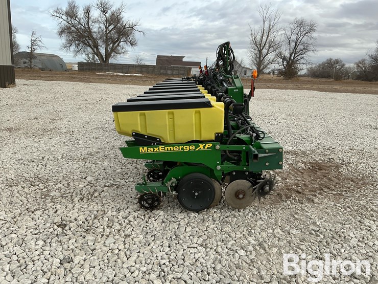 2012-john-deere-1720-image-4