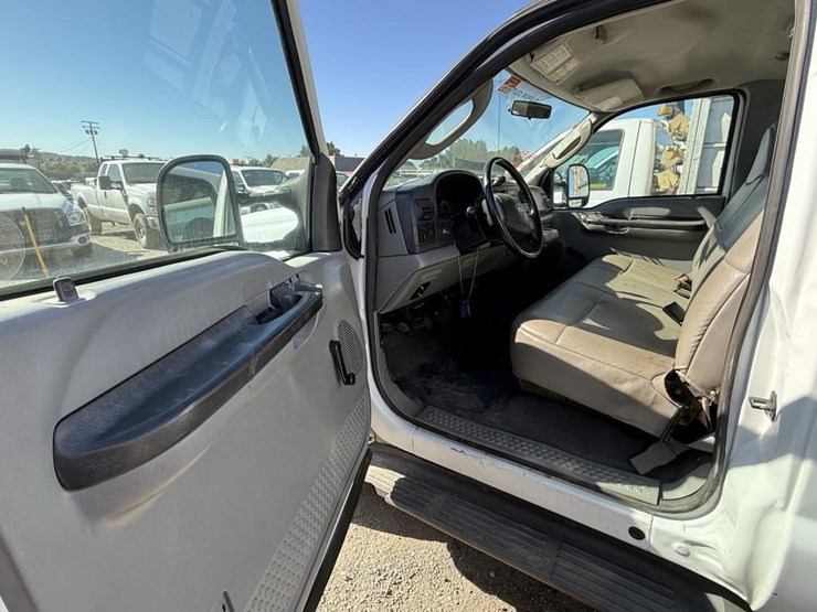 2005-ford-f250-image-7