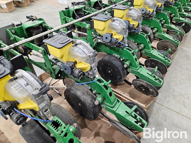 john-deere-1770nt-image-15