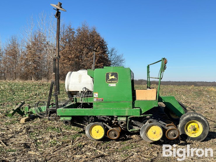 1994-john-deere-750-image-8