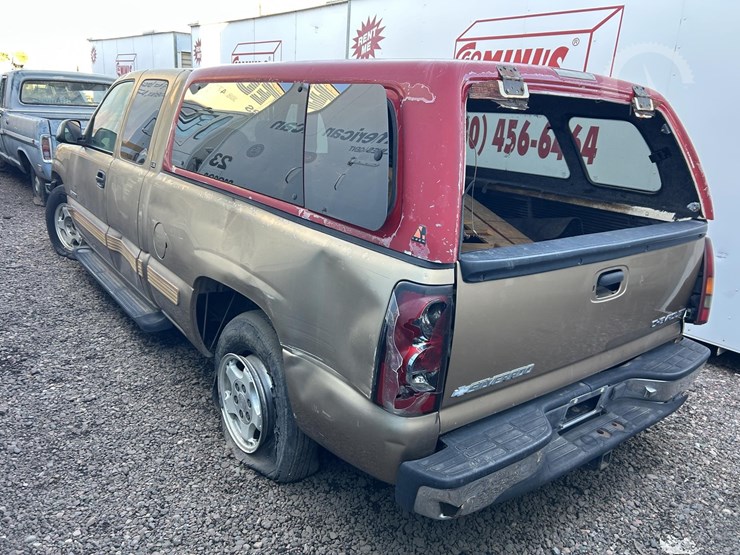 2001-chevrolet-silverado-1500-image-6