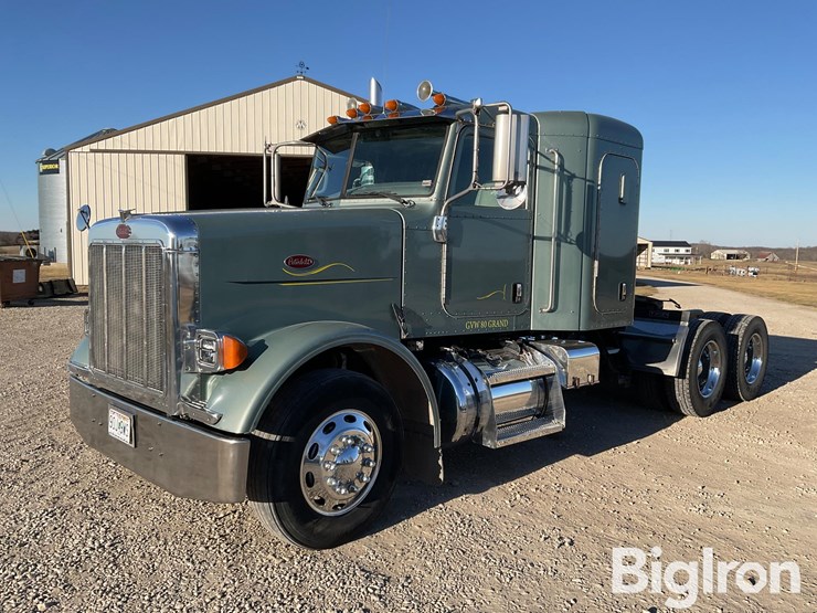 2006-peterbilt-378-image-1
