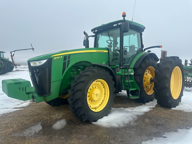 2012-john-deere-8310r-image-1