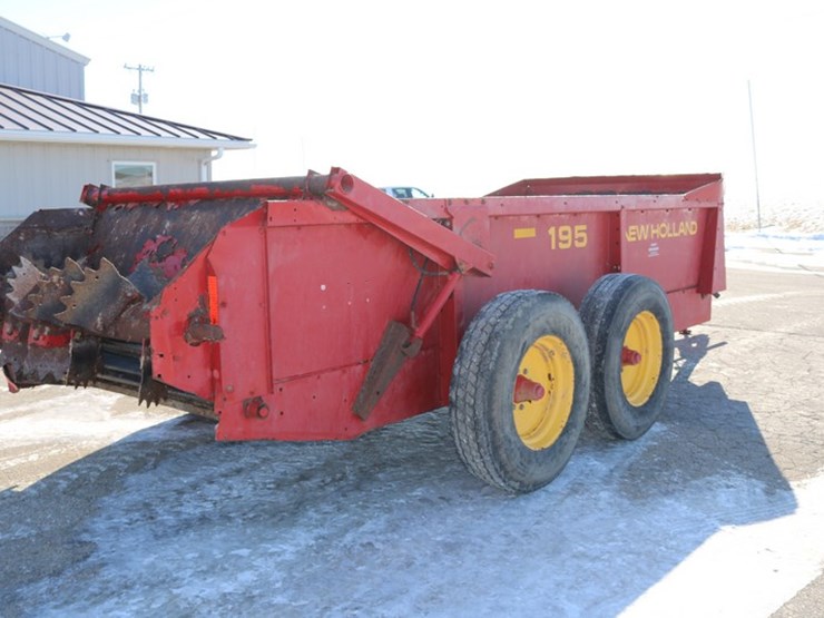 new-holland-195-image-2