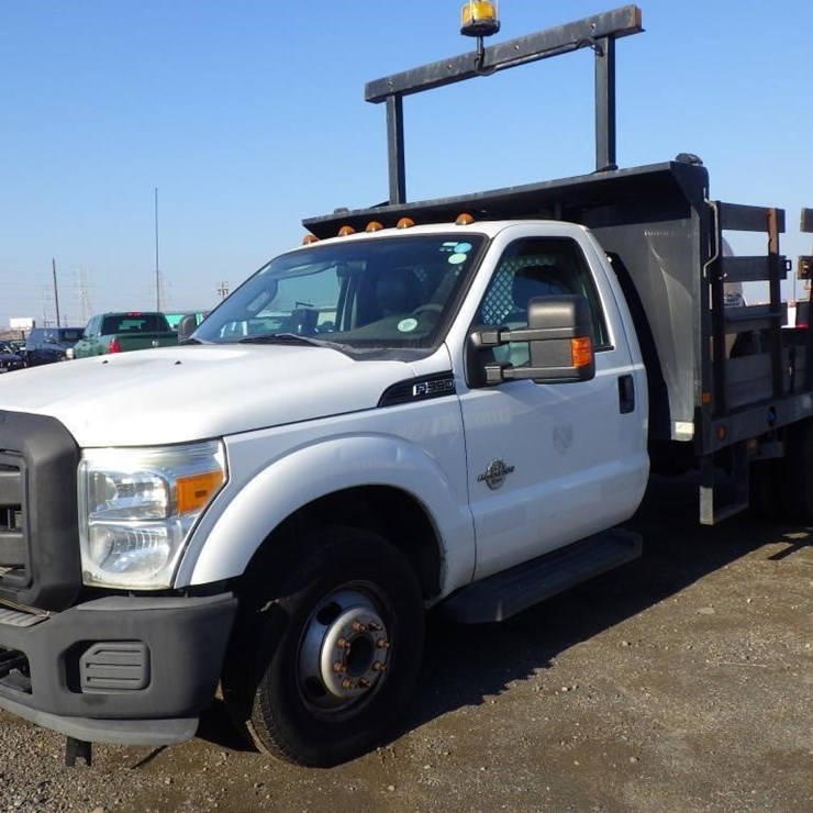 2012 FORD F350