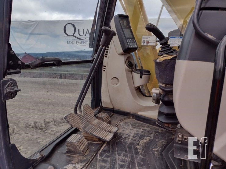 2019-kobelco-sk140sr-lc-5-image-13