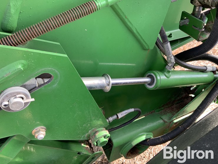 2015-john-deere-469-image-19