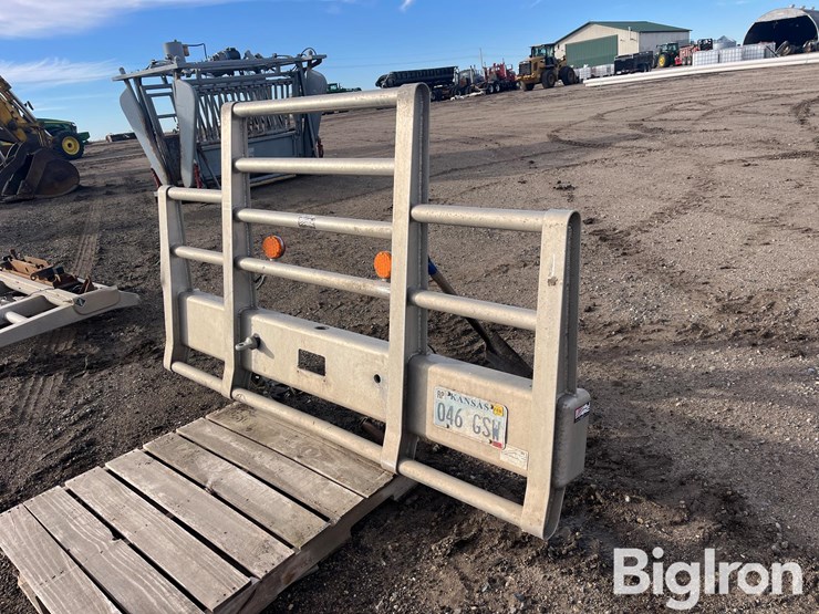 peterbilt-379-image-1