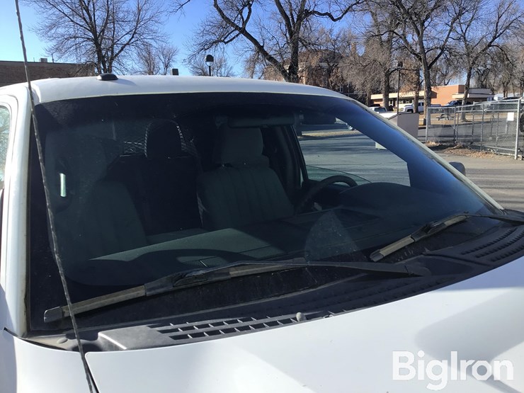 2011-ford-f150-xlt-image-18