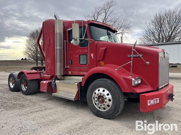 2012-kenworth-t800-image-3