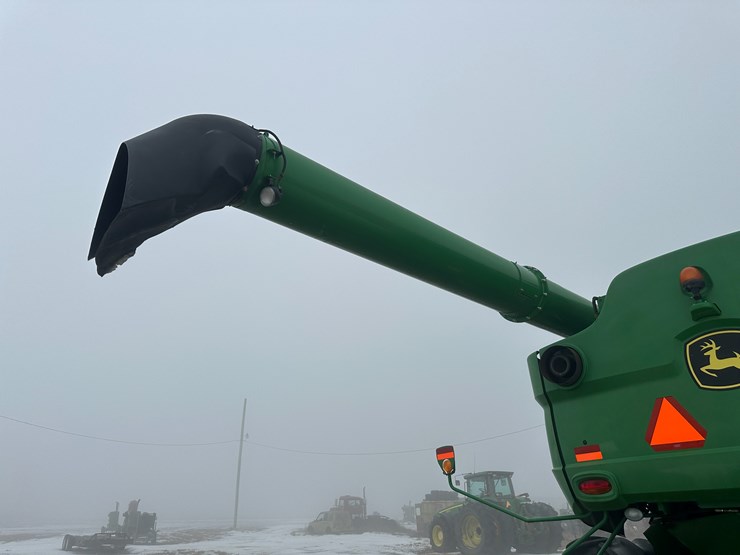 john-deere-s680-image-16