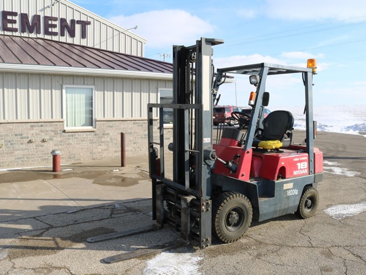 #4112-•-nissan-high-power-18-forklift-image-2