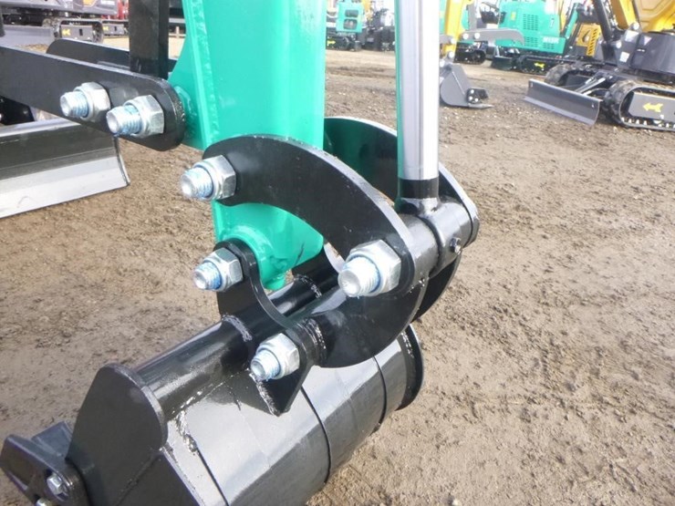 agt-mh12rx-hydraulic-excavator-image-11