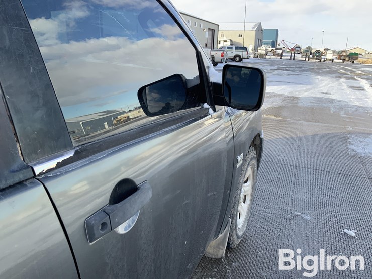 2004-nissan-titan-image-14