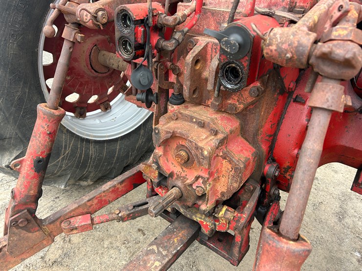 international-100-image-7