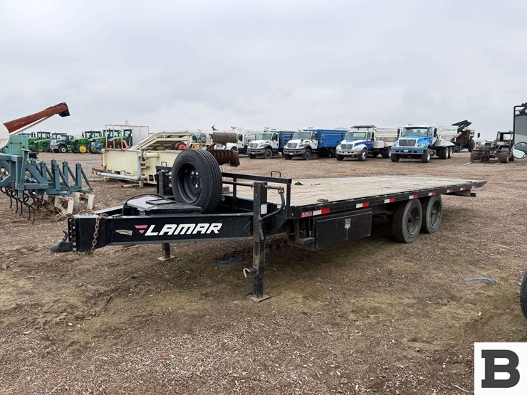 2019-lamar-flatbed-trailer---pasco,-wa-image-1