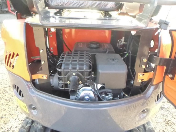 2025-sdlanch-sdle18p-hydraulic-excavator-image-24