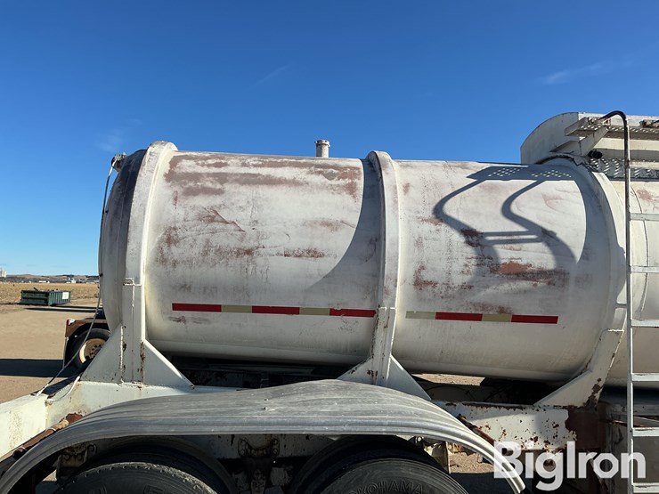 1962-certified-t/a-stainless-steel-tanker-trailer-image-16