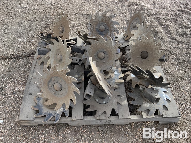 john-deere-7300-image-2