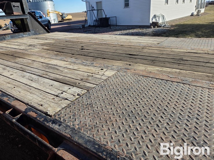 2009-pj-flatbed-image-12