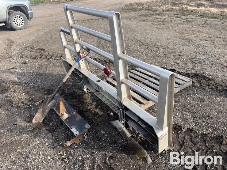 peterbilt-379-image-5