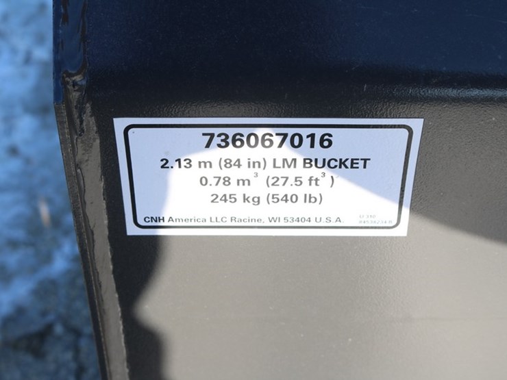 #4181-•-new-holland-84"-light-material-bucket-image-4