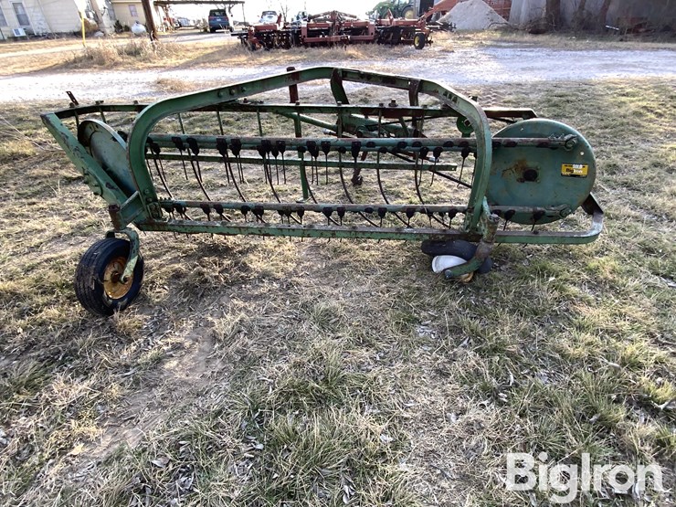 john-deere-350-image-6