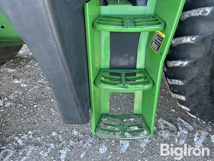 2014-john-deere-6140r-image-13