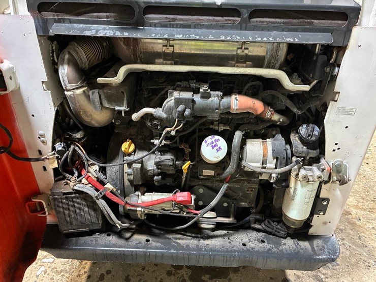 2022-bobcat-t770-image-18