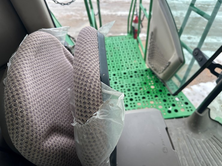 john-deere-s680-image-91