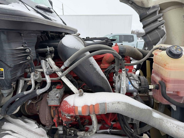 2019-international-lt-image-10