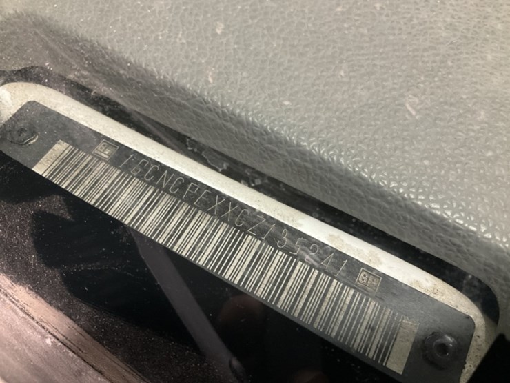 2012-chevrolet-silverado-1500-image-14