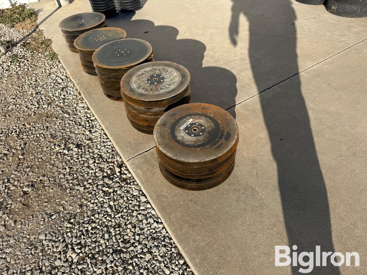 john-deere-14-image-3